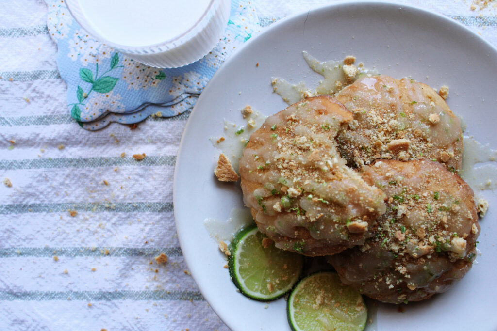 Sourdough discard key lime pie cookies