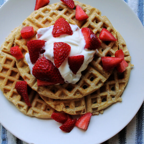 Easy Protein-Packed Sourdough Waffles with Strawberries