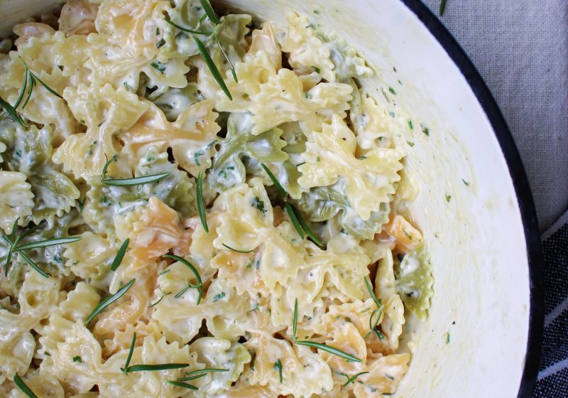 The Best Herby Mac N Cheese